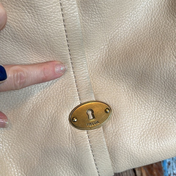 Fossil Cori Leather Assorted Chain Satchel - Picture 3 of 9